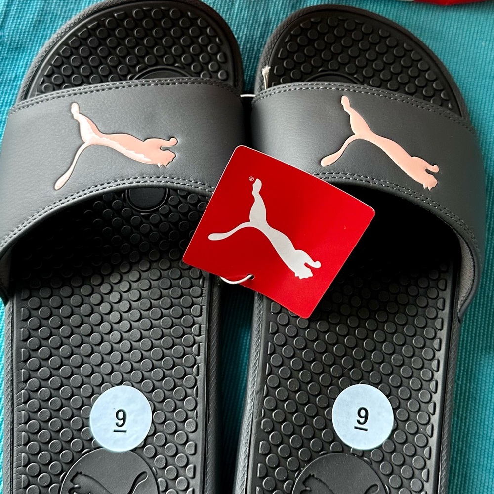 New  Women Puma Flip flaps